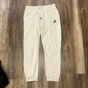 Nike Joggers